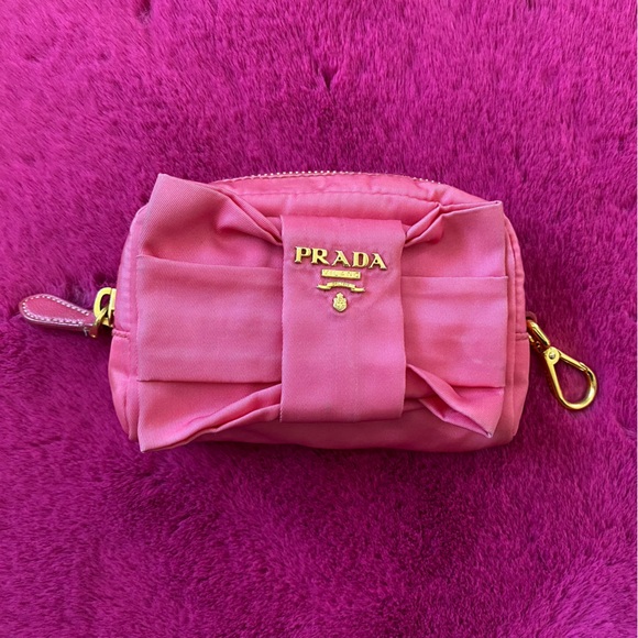 PRADA Mini Bag Zipper clip on PINK pouch 💖 - Picture 2 of 8